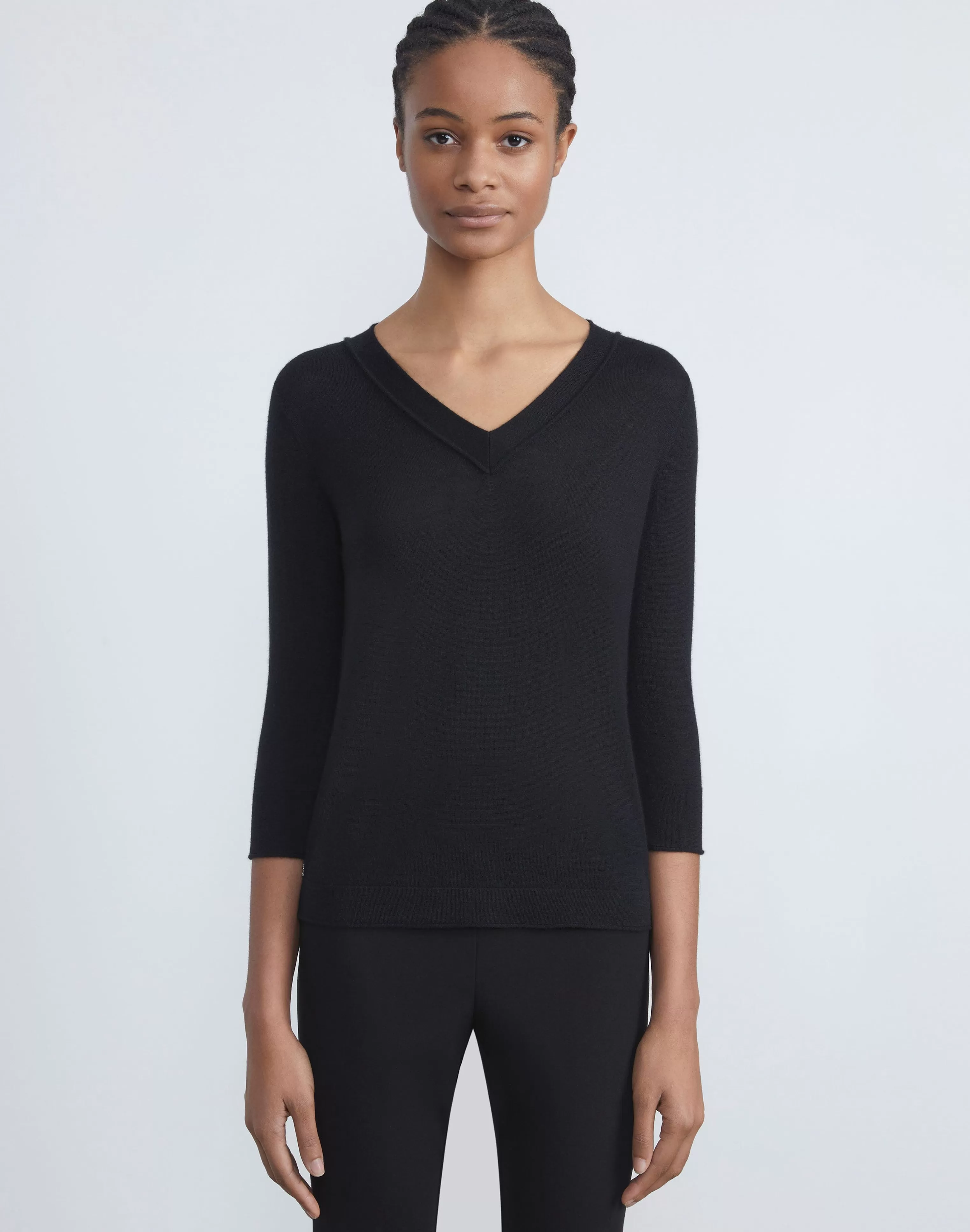 Fine Gauge Cashmere V-Neck Sweater<Lafayette 148 New York Shop