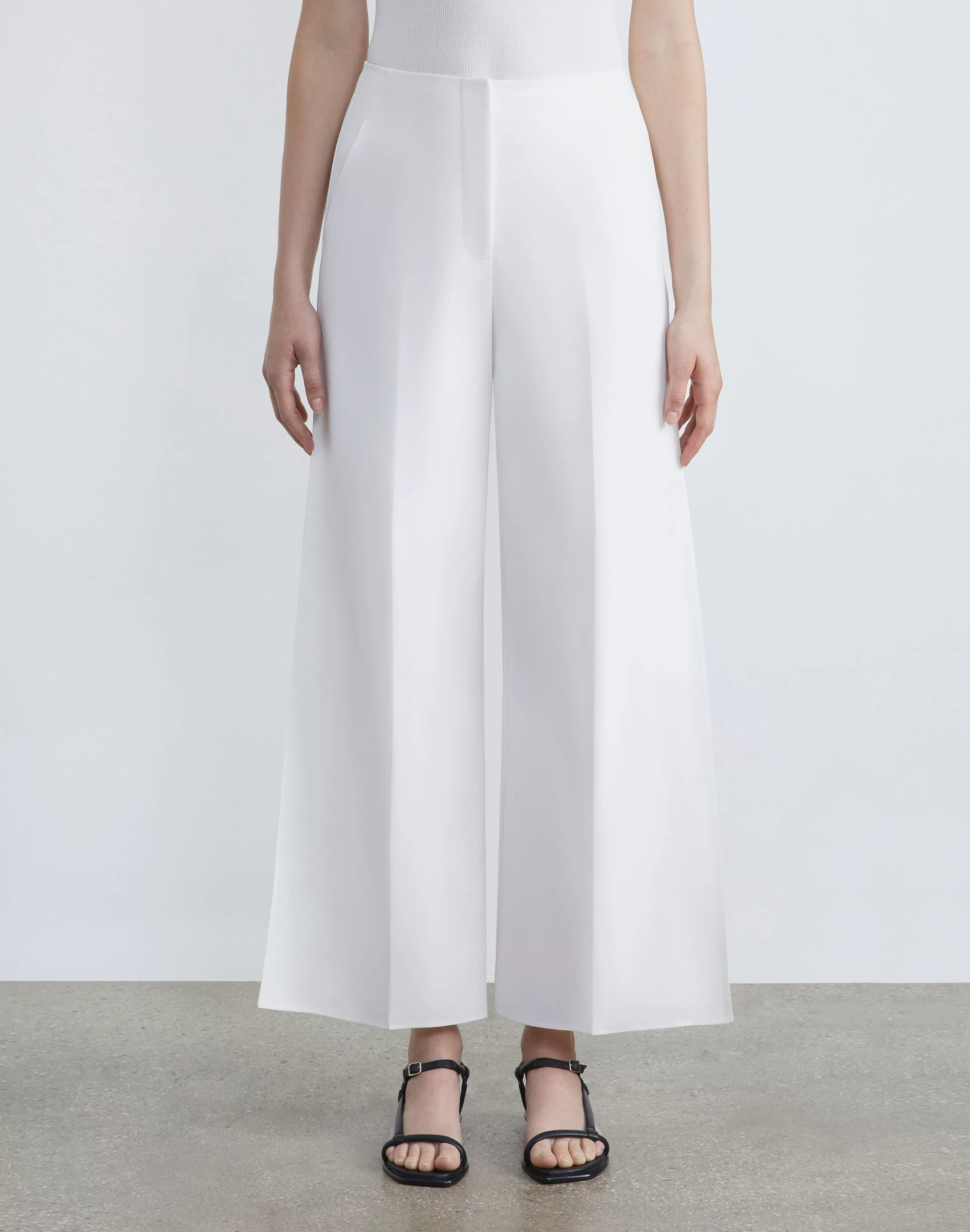 Finesse Crepe Franklin Wide Leg Ankle Pant<Lafayette 148 New York Flash Sale