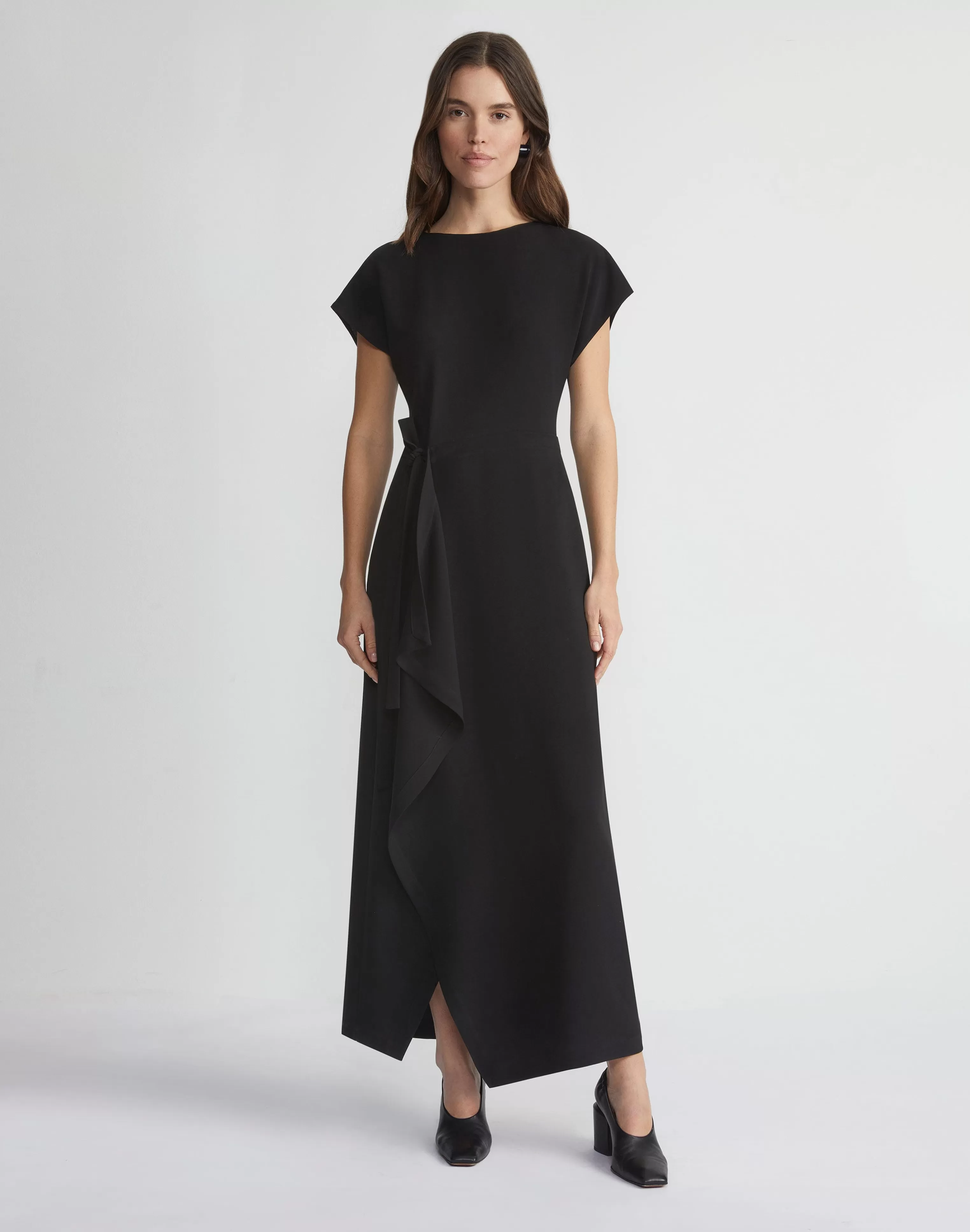 Finesse Crepe Tie Front Dress<Lafayette 148 New York Flash Sale