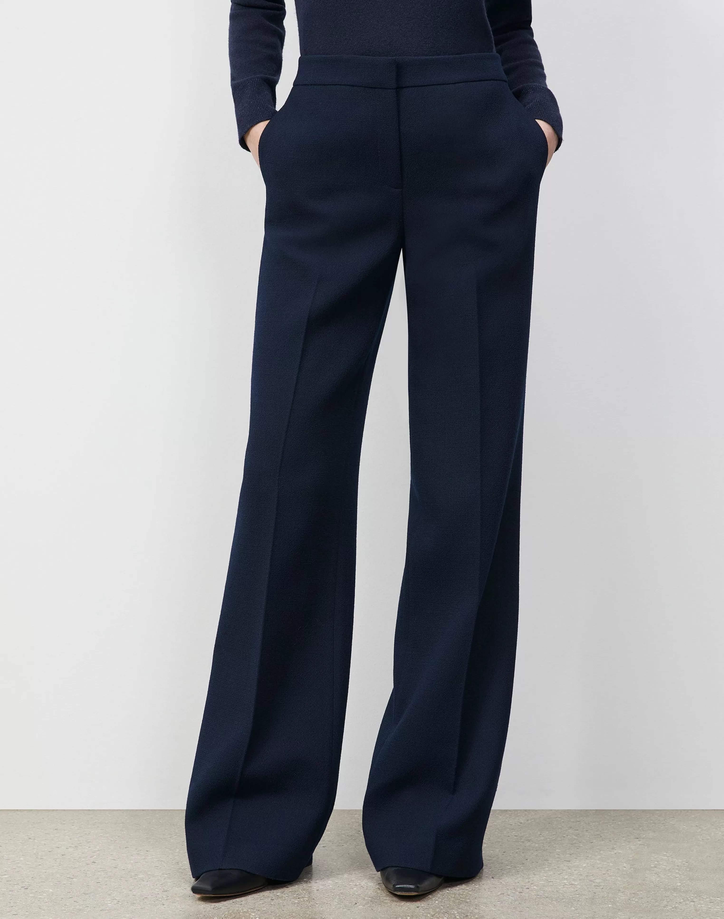 Responsible Wool Nouveau Crepe Dalton Pant<Lafayette 148 New York Hot