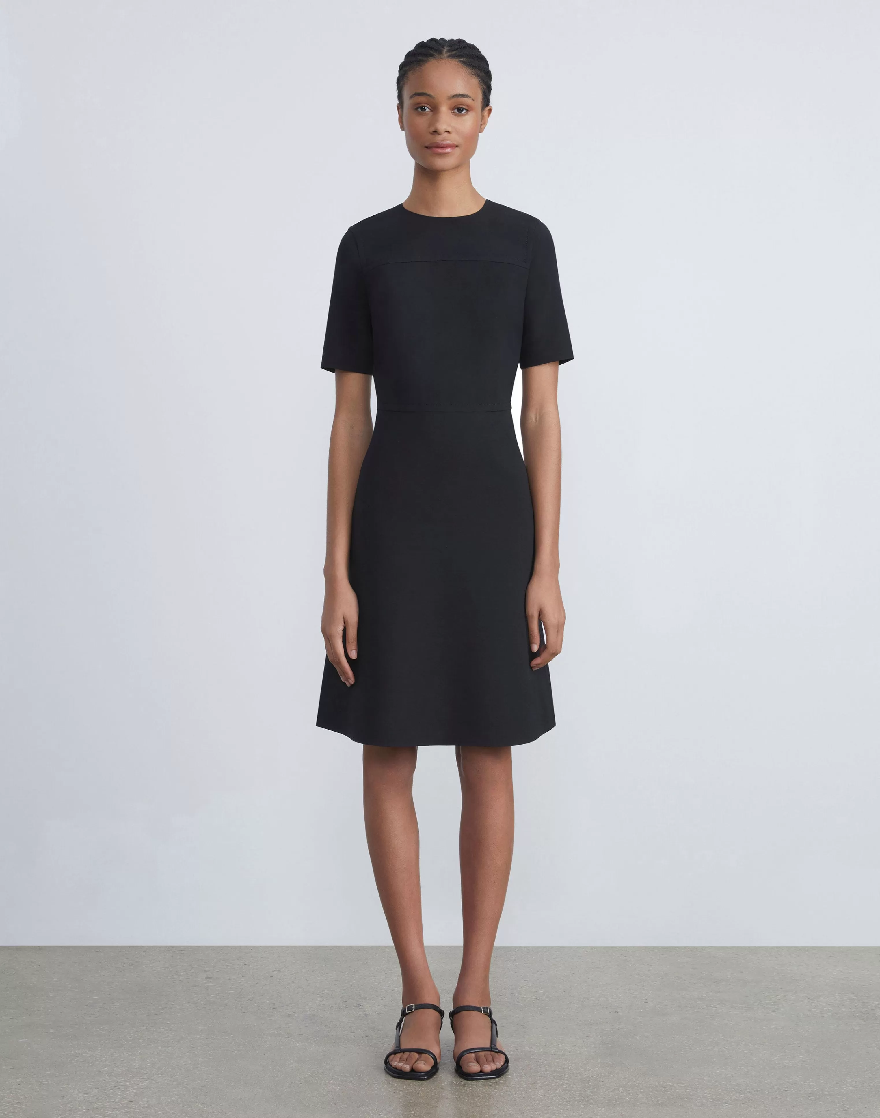 Wool-Silk Crepe A-Line Dress<Lafayette 148 New York Shop