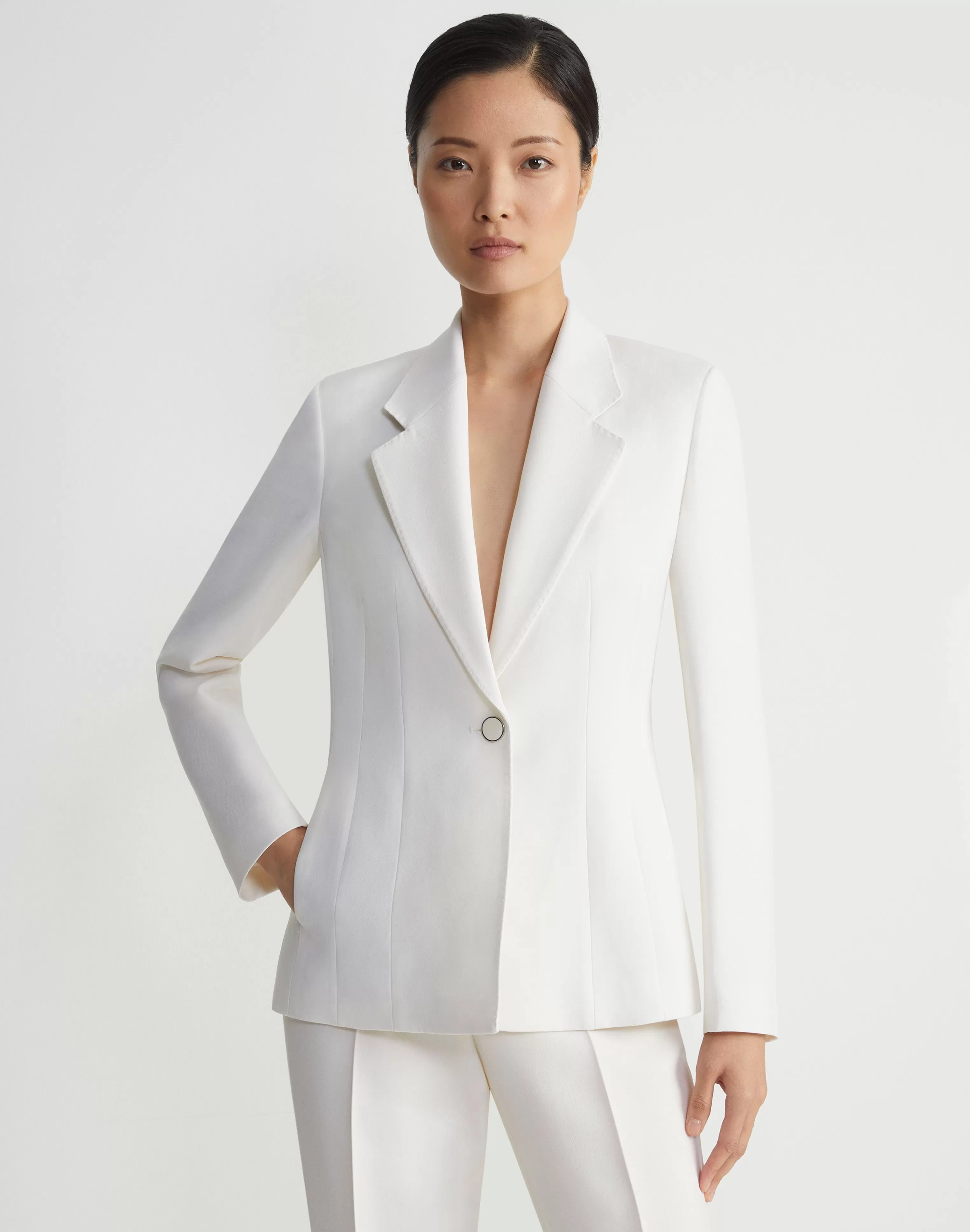 Wool-Silk Crepe Single Button Blazer<Lafayette 148 New York Best